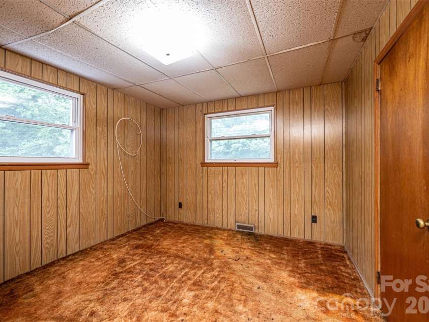 408 US Hwy 70A E Highway, Hildebran, NC 28637.  MLS# CAR4382969, YatesRealty ID 25800. Front Bedroom
