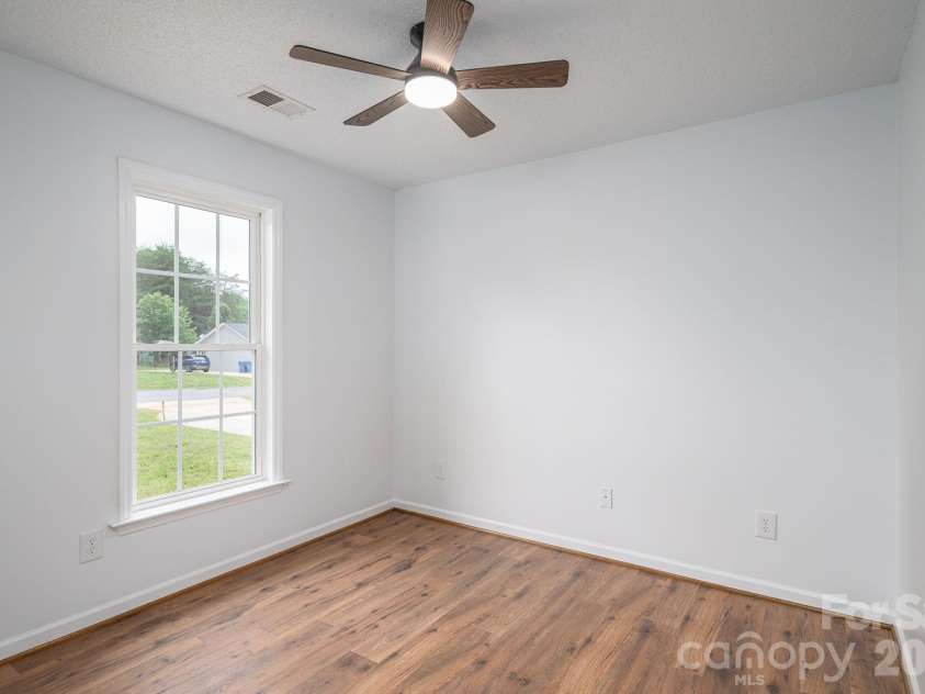 304 Springhill Lane, Maiden, NC 28650.  MLS# CAR4386880, YatesRealty ID 25801. Bedroom #2
