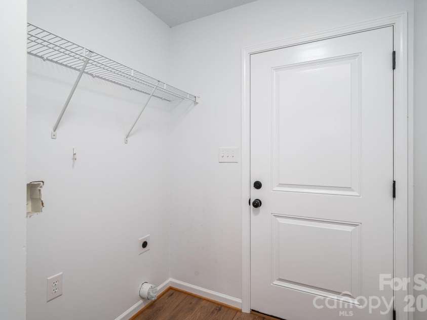304 Springhill Lane, Maiden, NC 28650.  MLS# CAR4386880, YatesRealty ID 25801. Laundry Room