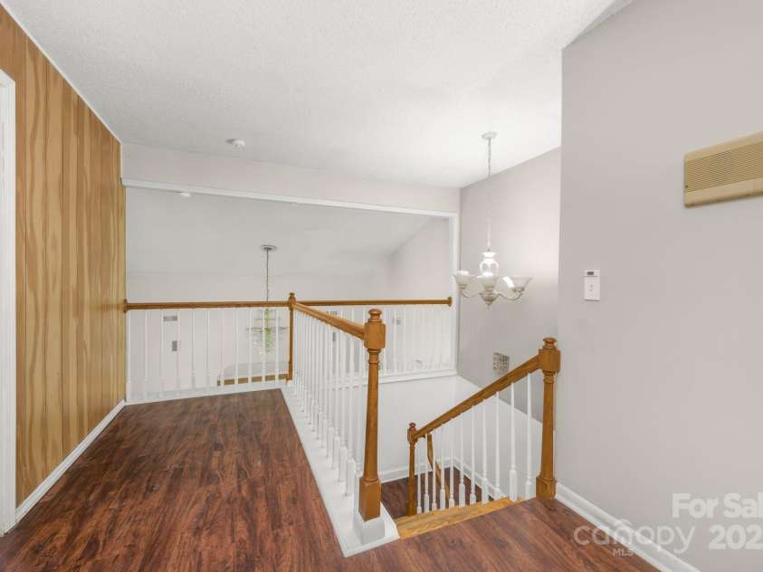 4200 Mineral Avenue, Winston Salem, NC 27105.  MLS# CAR4277026, YatesRealty ID 25801. 