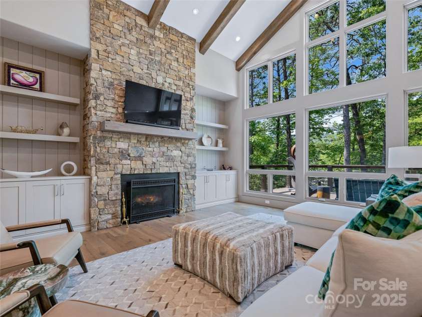 3 Nestlewood Drive, Arden, NC 28704.  MLS# CAR4272501, YatesRealty ID 25802. 