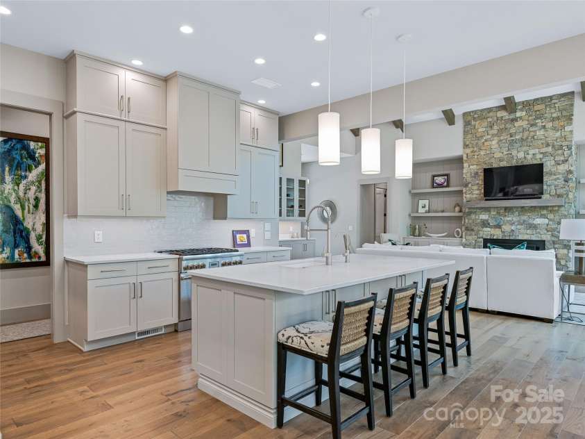 3 Nestlewood Drive, Arden, NC 28704.  MLS# CAR4272501, YatesRealty ID 25802. 