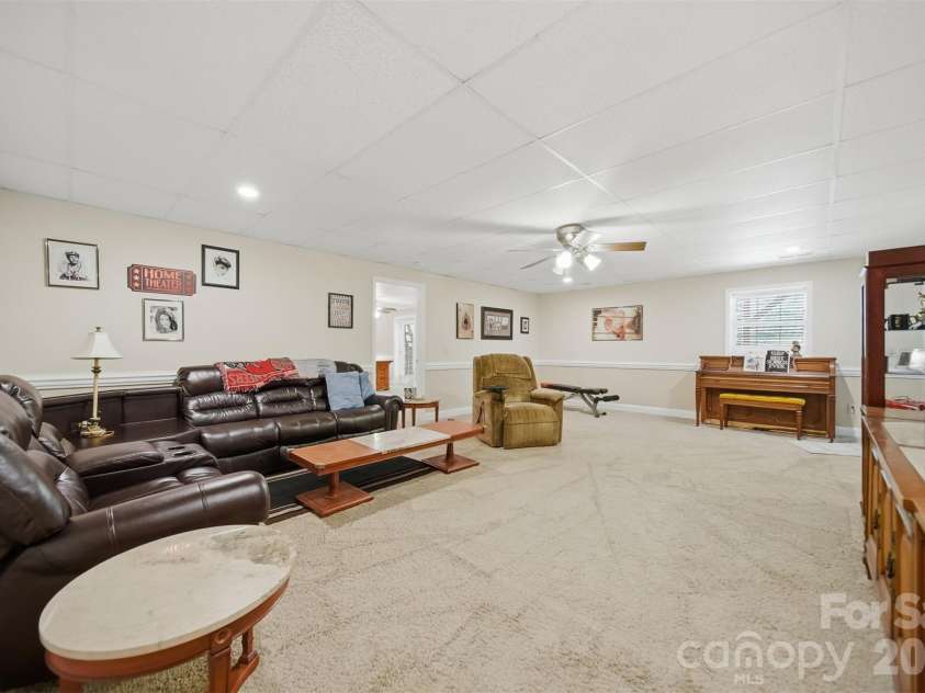 3422 Bay Drive, Granite Falls, NC 28630.  MLS# CAR4381649, YatesRealty ID 25802. 