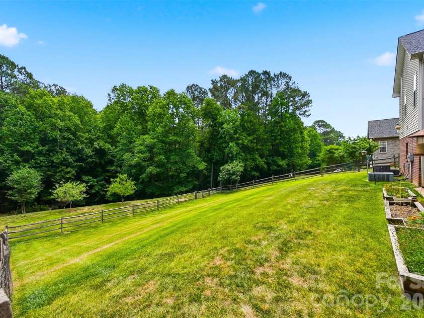 3422 Bay Drive, Granite Falls, NC 28630.  MLS# CAR4381649, YatesRealty ID 25802. 