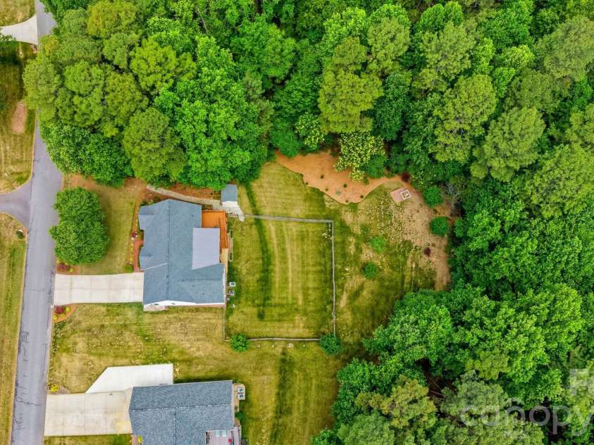 3422 Bay Drive, Granite Falls, NC 28630.  MLS# CAR4381649, YatesRealty ID 25802. 