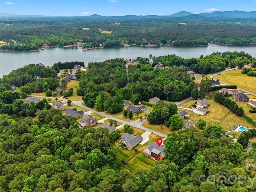 3422 Bay Drive, Granite Falls, NC 28630.  MLS# CAR4381649, YatesRealty ID 25802. 
