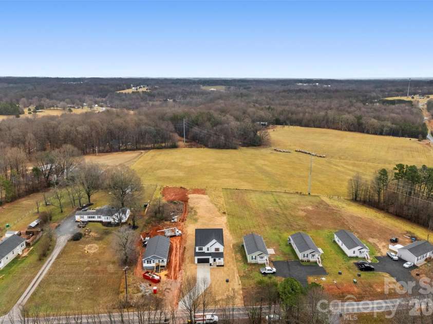 551 Perry Road, Troutman, NC 28166.  MLS# CAR4386907, YatesRealty ID 25803. 