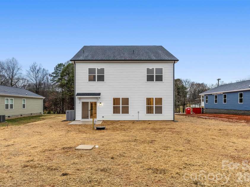 551 Perry Road, Troutman, NC 28166.  MLS# CAR4386907, YatesRealty ID 25803. 