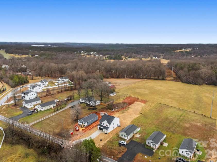 551 Perry Road, Troutman, NC 28166.  MLS# CAR4386907, YatesRealty ID 25803. 