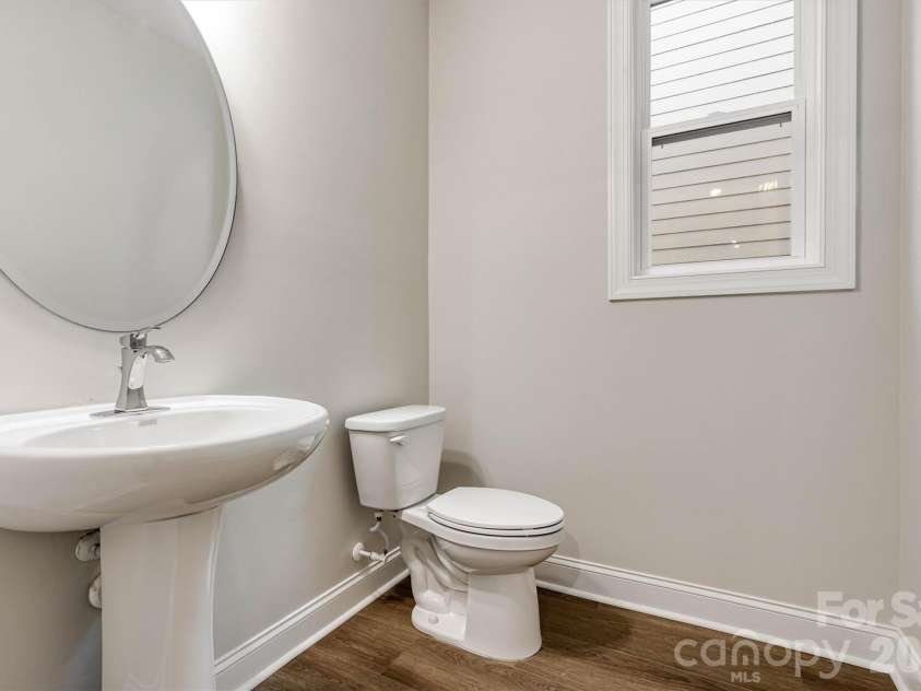13417 Cozy Court, Charlotte, NC 28215.  MLS# CAR4386909, YatesRealty ID 25804. 