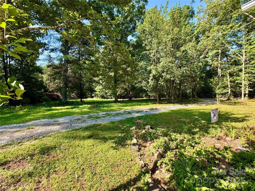 3190 Wild Dogwood Lane, Morganton, NC 28655.  MLS# CAR4276755, YatesRealty ID 25804. 