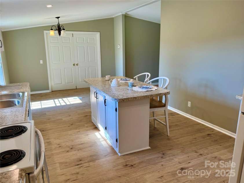 3190 Wild Dogwood Lane, Morganton, NC 28655.  MLS# CAR4276755, YatesRealty ID 25804. 