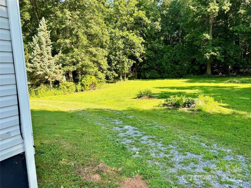3190 Wild Dogwood Lane, Morganton, NC 28655.  MLS# CAR4276755, YatesRealty ID 25804. 
