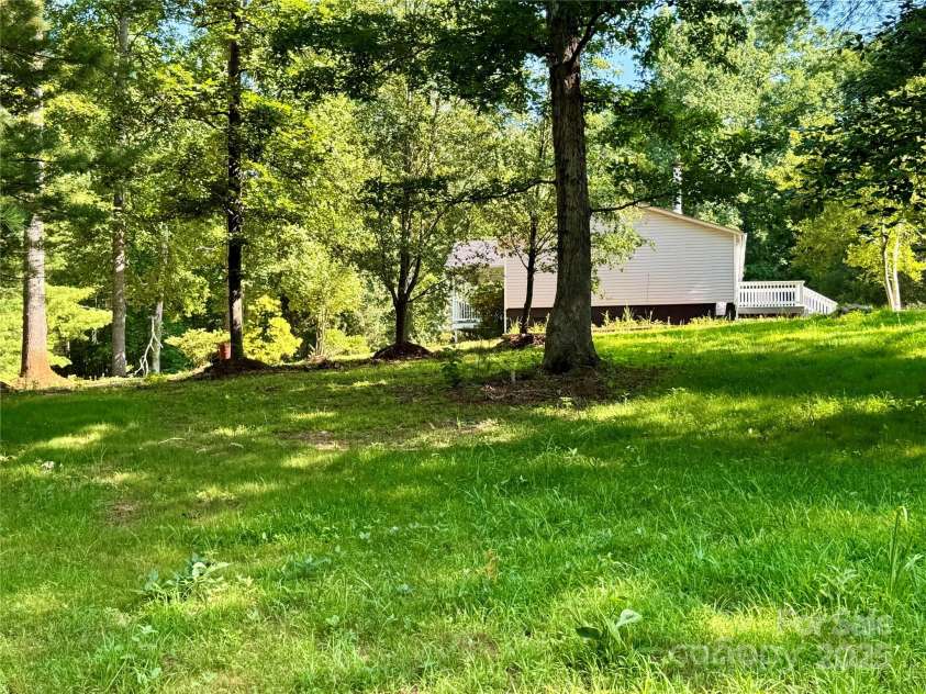 3190 Wild Dogwood Lane, Morganton, NC 28655.  MLS# CAR4276755, YatesRealty ID 25804. 