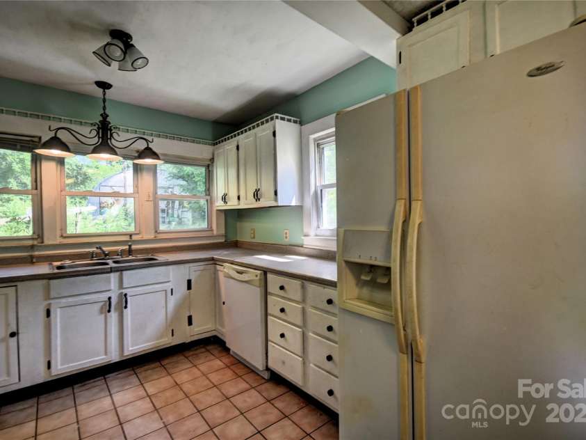 161 Pandora Circle, Canton, NC 28716.  MLS# CAR4274154, YatesRealty ID 25806. Sink and Dishwasher end of the kitchen
