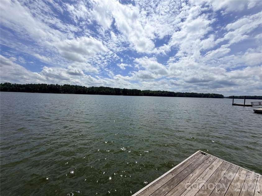 830 Mainsail Road, Salisbury, NC 28146.  MLS# CAR4383325, YatesRealty ID 25806. 
