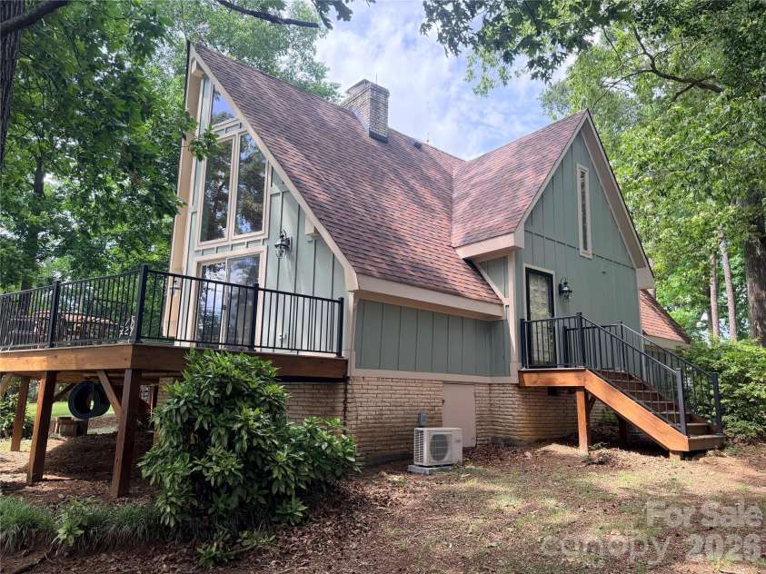 830 Mainsail Road, Salisbury, NC 28146.  MLS# CAR4383325, YatesRealty ID 25806. 