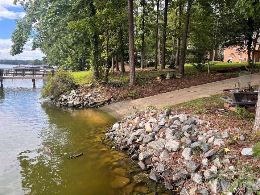 830 Mainsail Road, Salisbury, NC 28146.  MLS# CAR4383325, YatesRealty ID 25806. 