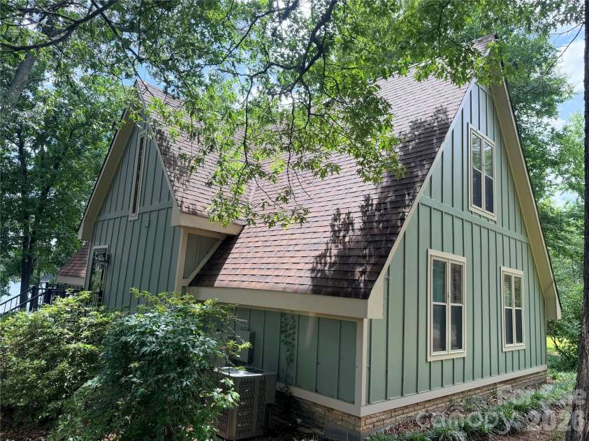 830 Mainsail Road, Salisbury, NC 28146.  MLS# CAR4383325, YatesRealty ID 25806. 
