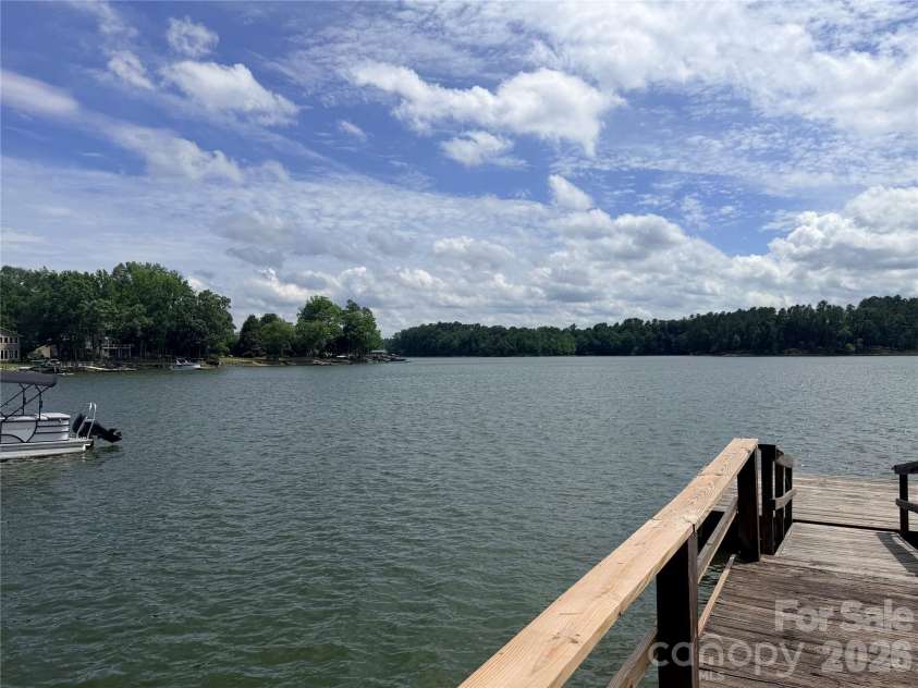 830 Mainsail Road, Salisbury, NC 28146.  MLS# CAR4383325, YatesRealty ID 25806. 