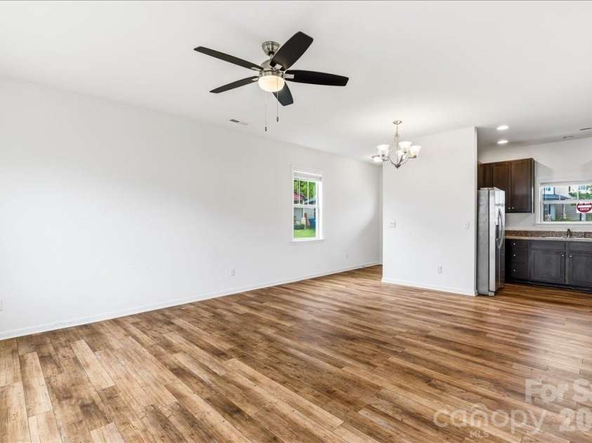 226 Cardwell Lane, Fletcher, NC 28732.  MLS# CAR4380970, YatesRealty ID 25807. 