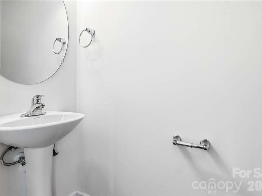 226 Cardwell Lane, Fletcher, NC 28732.  MLS# CAR4380970, YatesRealty ID 25807. 