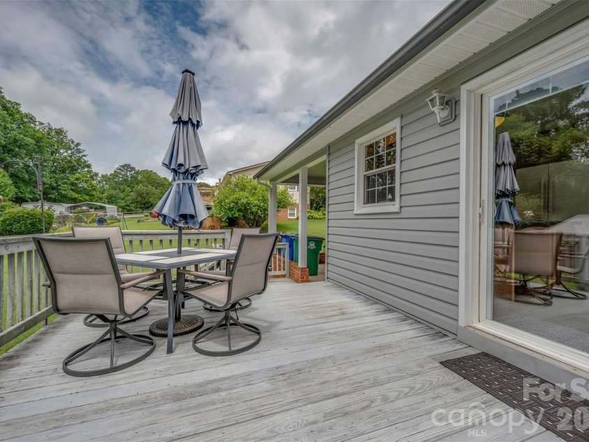 236 Cardinal Road, Rutherfordton, NC 28139.  MLS# CAR4386919, YatesRealty ID 25808. 