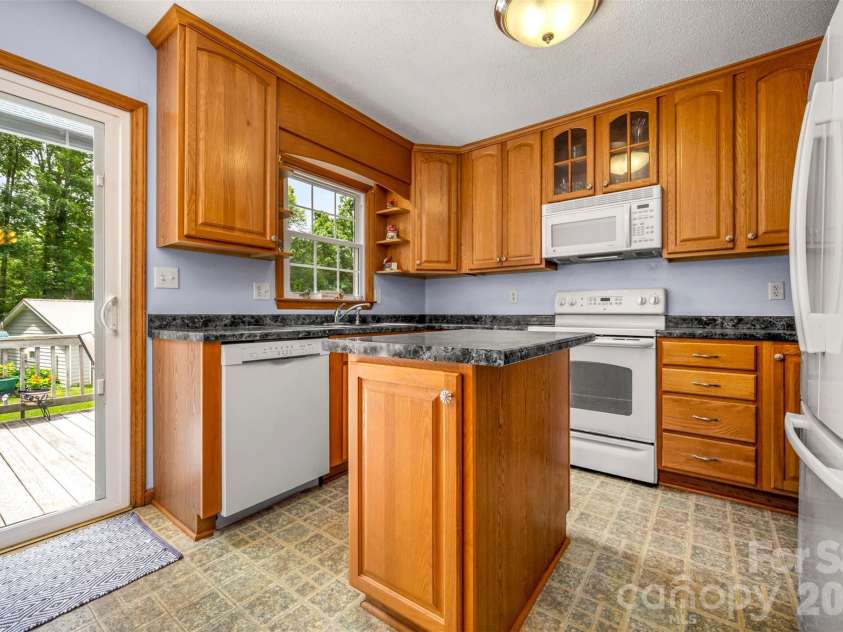 236 Cardinal Road, Rutherfordton, NC 28139.  MLS# CAR4386919, YatesRealty ID 25808. 