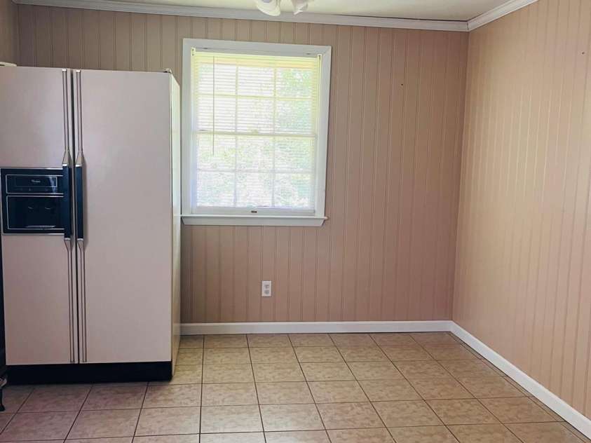 3232 Wilson Heights Drive, Hildebran, NC 28637.  MLS# CAR4237035, YatesRealty ID 2581. 