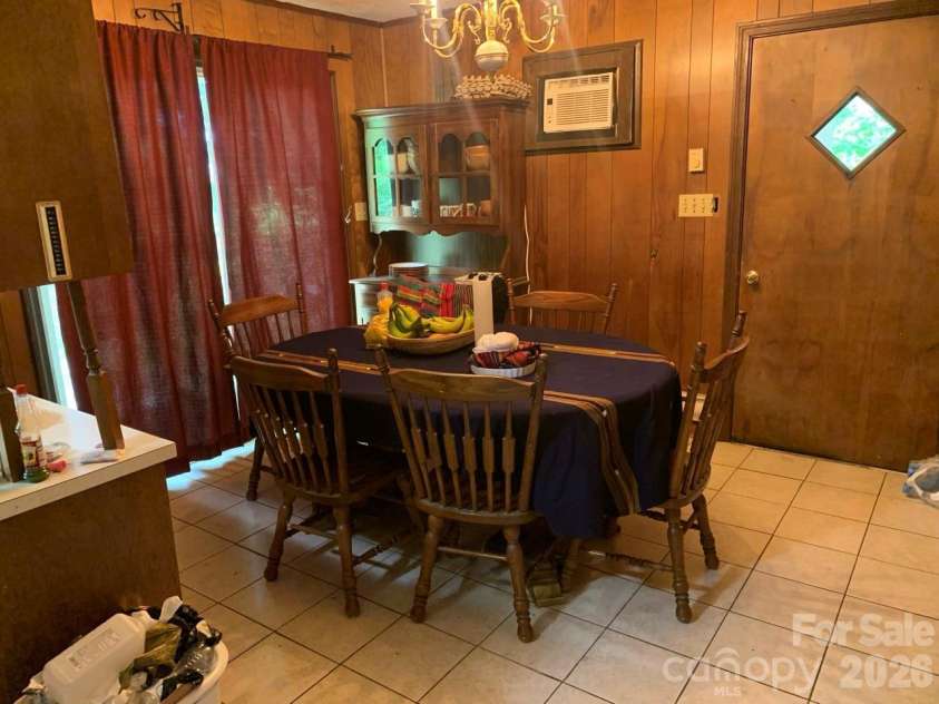 101 Ramsey Street, Morganton, NC 28655.  MLS# CAR4387176, YatesRealty ID 25813. 