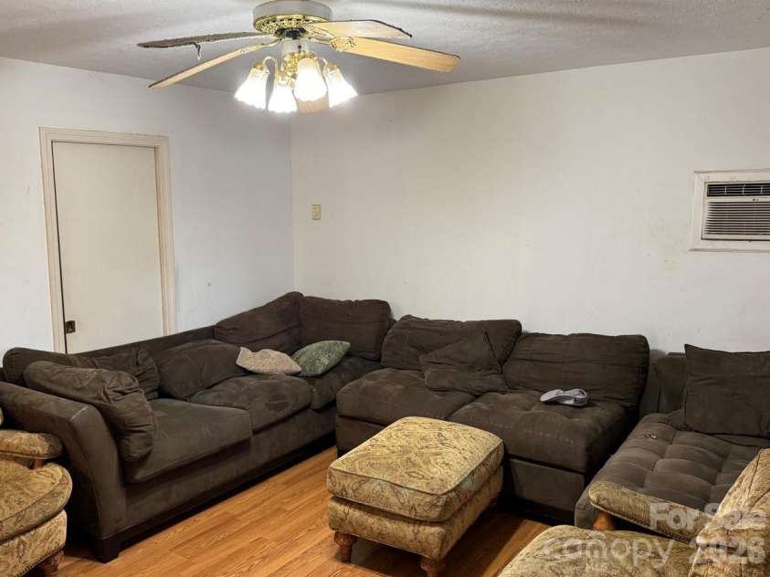 101 Ramsey Street, Morganton, NC 28655.  MLS# CAR4387176, YatesRealty ID 25813. 