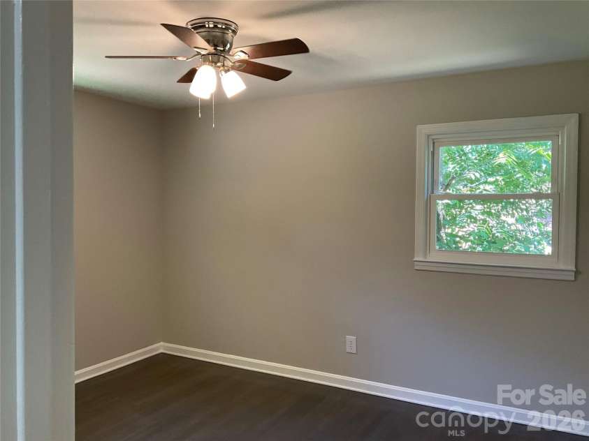2346 Woodleaf Drive, Gastonia, NC 28052.  MLS# CAR4387297, YatesRealty ID 25814. 