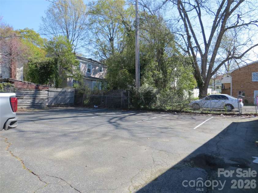 505 Lafayette Street, Shelby, NC 28150.  MLS# CAR4387366, YatesRealty ID 25817. 