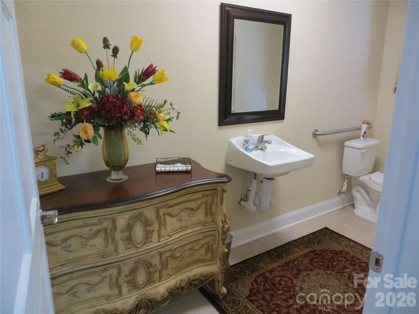 505 Lafayette Street, Shelby, NC 28150.  MLS# CAR4387366, YatesRealty ID 25817. 