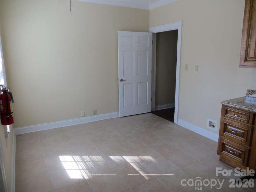 505 Lafayette Street, Shelby, NC 28150.  MLS# CAR4387366, YatesRealty ID 25817. 