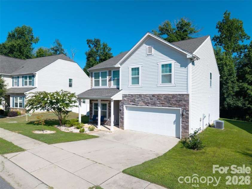 2628 Courtland Drive, Clover, SC 29710.  MLS# CAR4413923, YatesRealty ID 25818. 