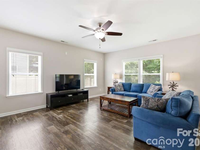 2628 Courtland Drive, Clover, SC 29710.  MLS# CAR4413923, YatesRealty ID 25818. 