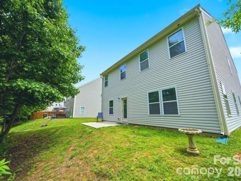 2628 Courtland Drive, Clover, SC 29710.  MLS# CAR4413923, YatesRealty ID 25818. 