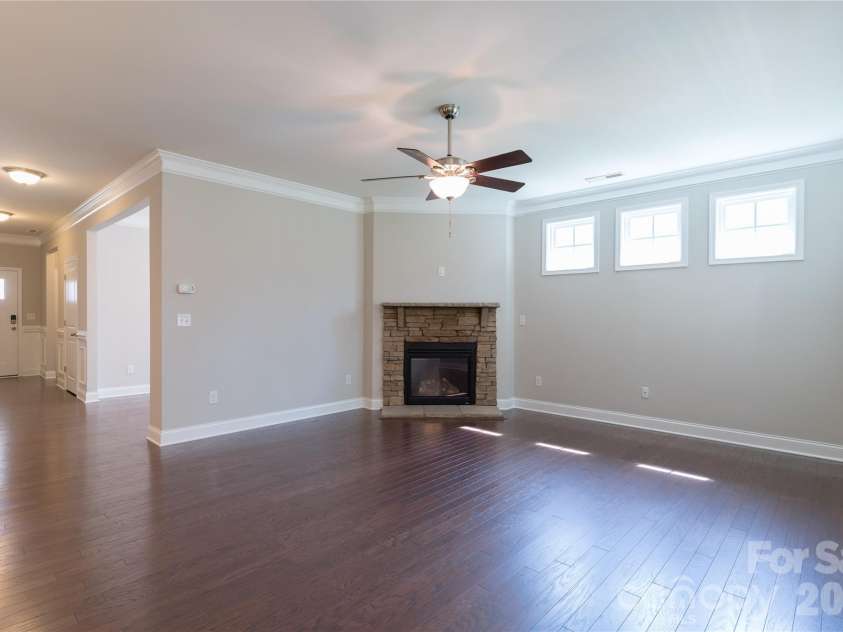 2214 Seagull Drive, Denver, NC 28037.  MLS# CAR4364869, YatesRealty ID 25819. 