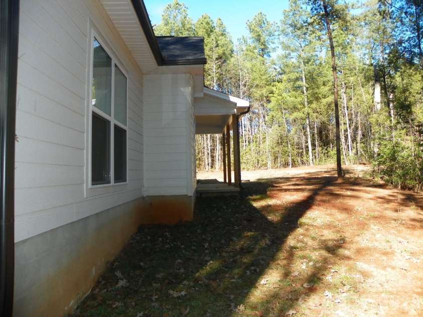 128 Summer Lake Drive, New London, NC 28127.  MLS# CAR4337429, YatesRealty ID 2582. 