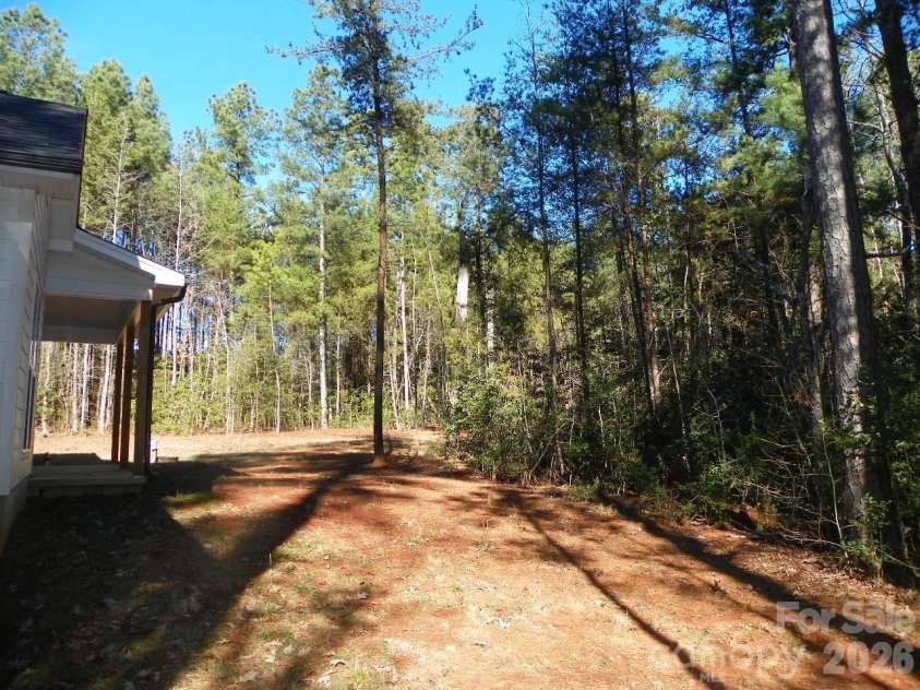 128 Summer Lake Drive, New London, NC 28127.  MLS# CAR4337429, YatesRealty ID 2582. 