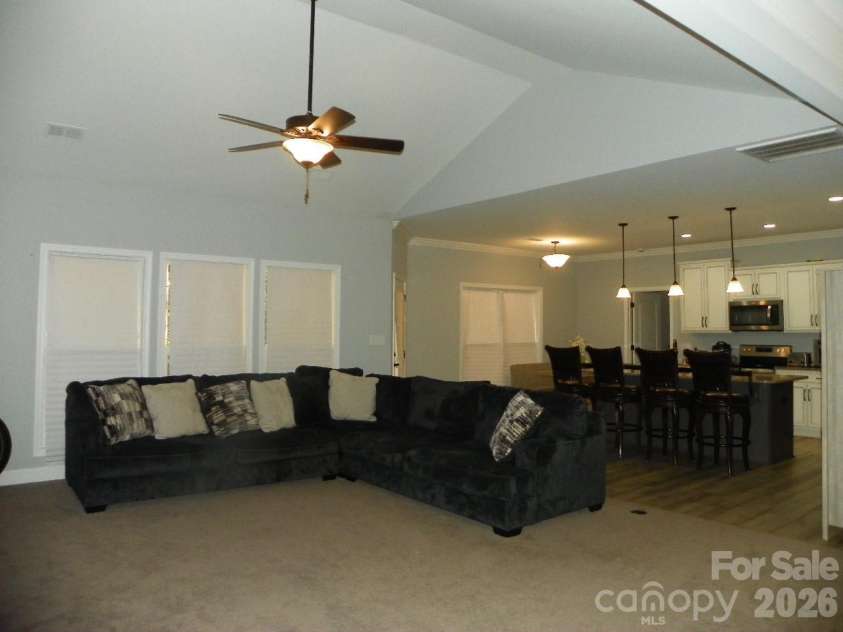 128 Summer Lake Drive, New London, NC 28127.  MLS# CAR4337429, YatesRealty ID 2582. 