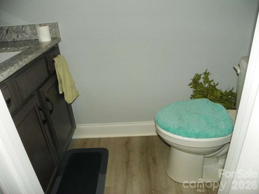 128 Summer Lake Drive, New London, NC 28127.  MLS# CAR4337429, YatesRealty ID 2582. 