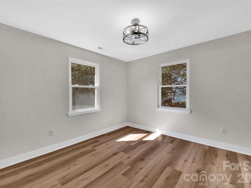 3942 Mcmillan Street, Charlotte, NC 28205.  MLS# CAR4410561, YatesRealty ID 2582. Bedroom 3