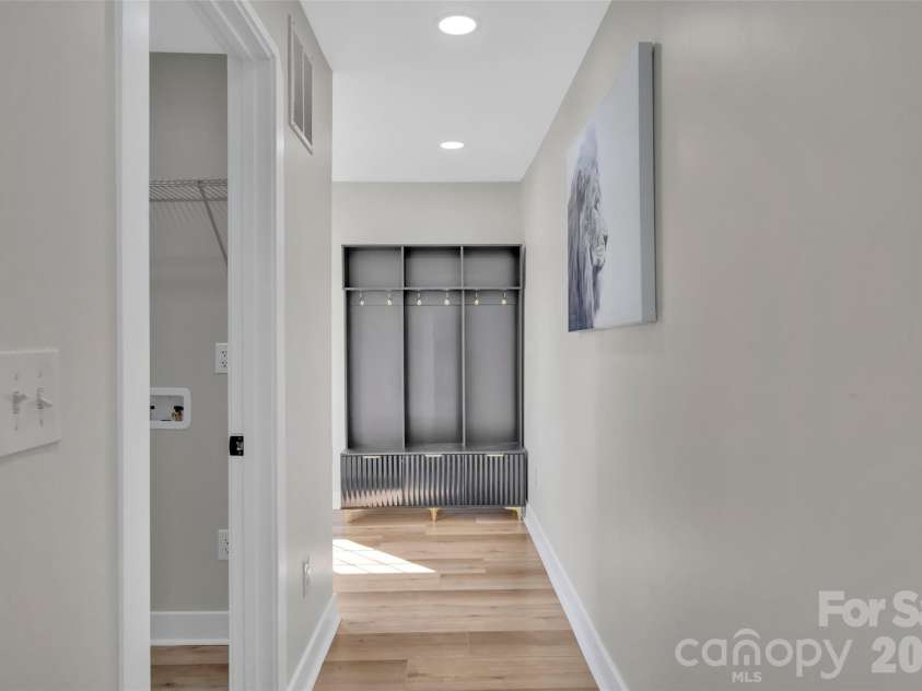 3942 Mcmillan Street, Charlotte, NC 28205.  MLS# CAR4410561, YatesRealty ID 2582. Hallway/Laundry Room/Drop Zone