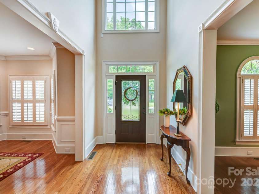 633 Peace Haven Road, Kannapolis, NC 28083.  MLS# CAR4155121, YatesRealty ID 2582. 