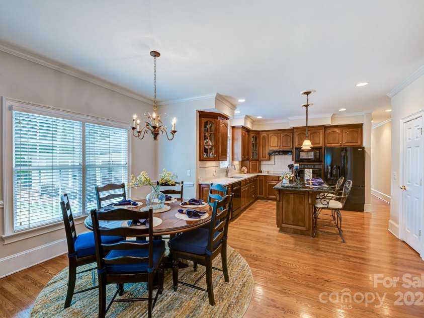 633 Peace Haven Road, Kannapolis, NC 28083.  MLS# CAR4155121, YatesRealty ID 2582. 