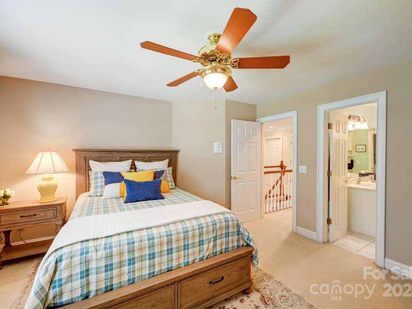 633 Peace Haven Road, Kannapolis, NC 28083.  MLS# CAR4155121, YatesRealty ID 2582. 