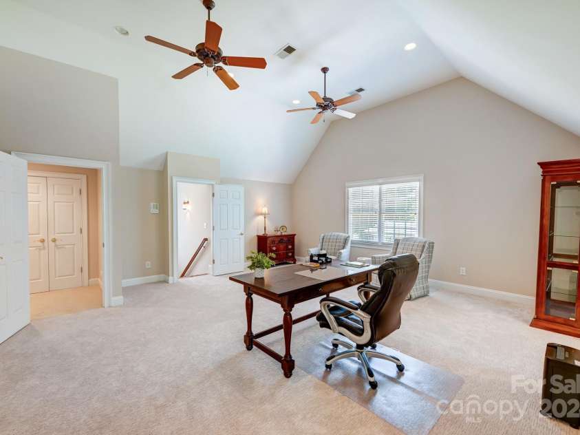 633 Peace Haven Road, Kannapolis, NC 28083.  MLS# CAR4155121, YatesRealty ID 2582. 