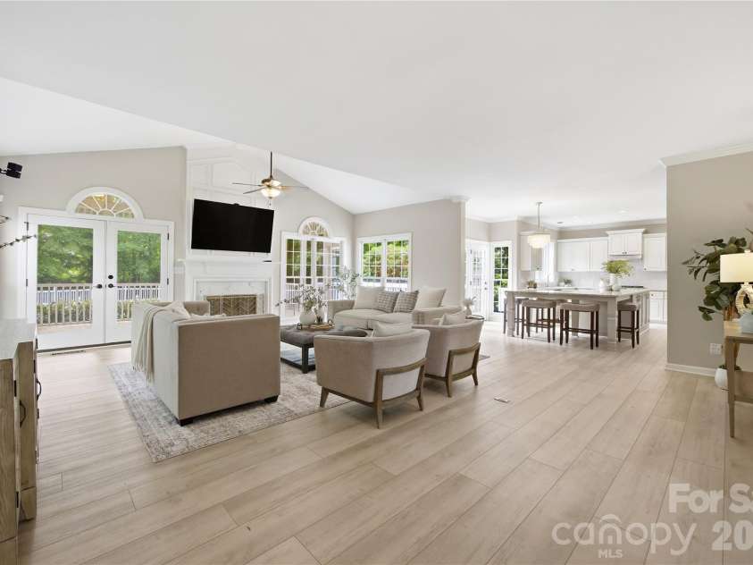 2605 Marmot Point Lane, Charlotte, NC 28270.  MLS# CAR4380972, YatesRealty ID 25820. 